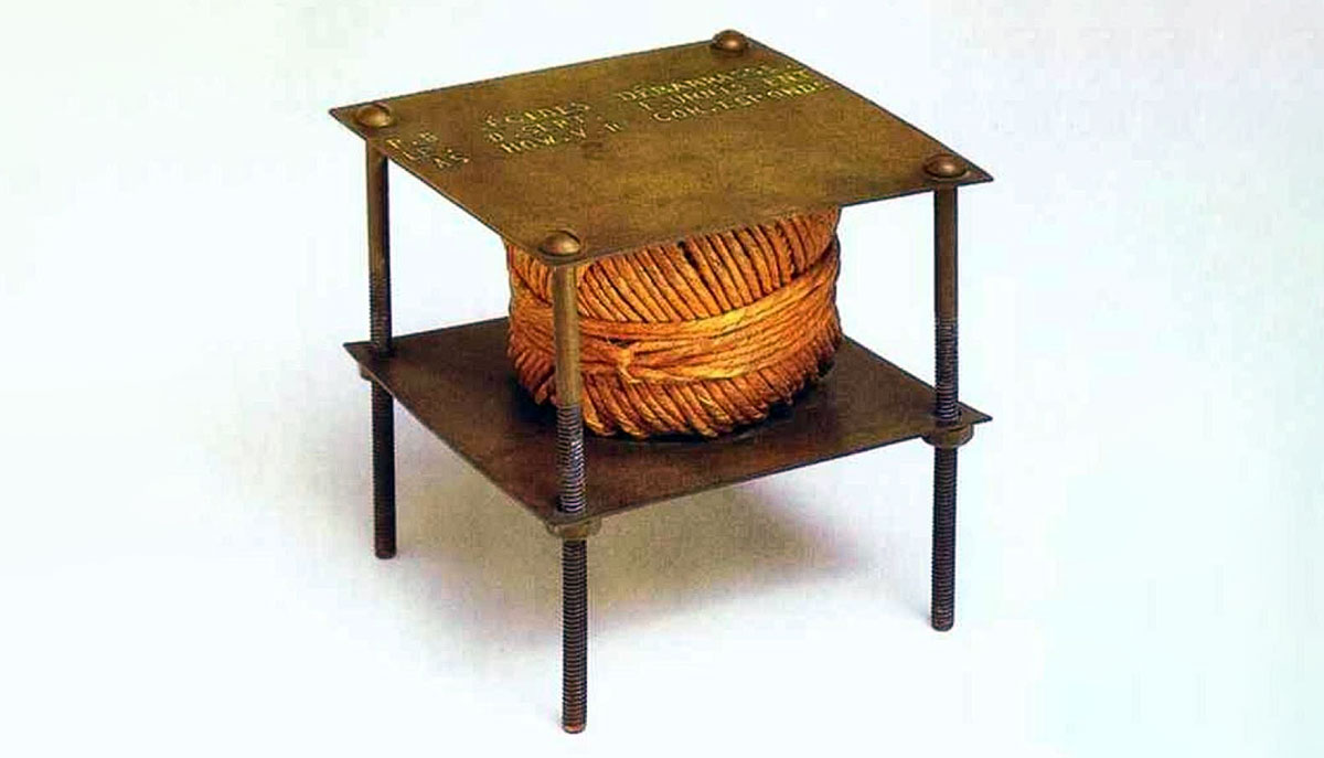 marcel duchamp hidden noise